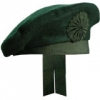 GPC-1073/q.      Irish Caubeen Balmorals, Dark Green with rosetess, any size.